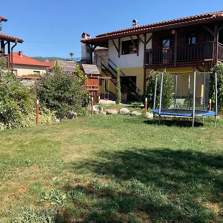 Three Graces 아파트