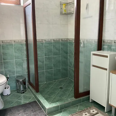 Three Graces 아파트